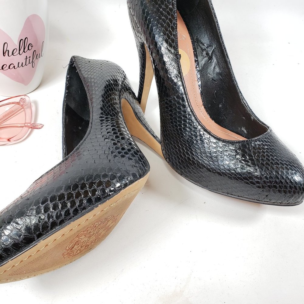 Vince Camuto Textured Platform Leather Heels, 7 - Picture 12 of 13